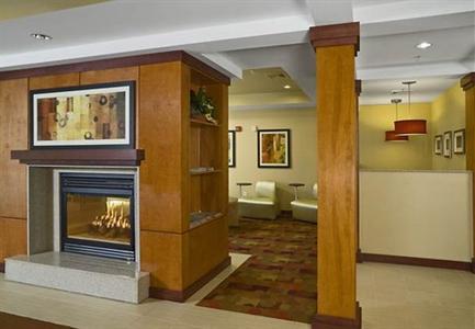 фото отеля TownePlace Suites Gilford