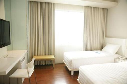 фото отеля Everbright Hotel