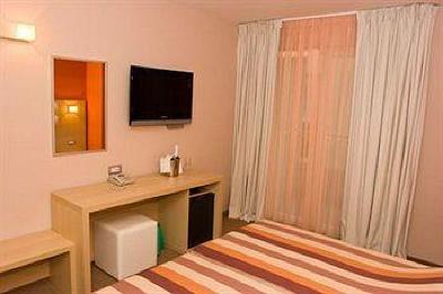 фото отеля The Maritimo Hotel