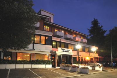 фото отеля Hotel & Residence dei Duchi