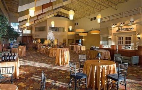 фото отеля Holiday Inn Flint