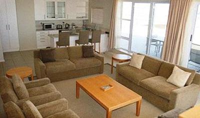 фото отеля Sunstays Lagoon Beach Apartments Cape Town