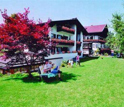 фото отеля Hotel Schnitzer Bad Wiessee
