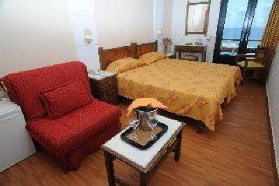 фото отеля Hotel Coronis