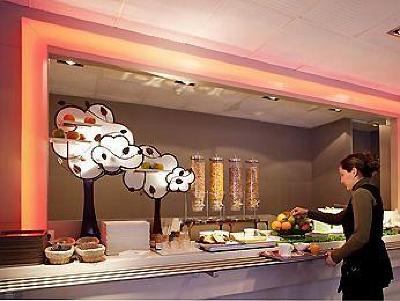 фото отеля Hotel Ibis Epernay Centre Ville