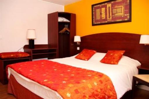 фото отеля Comfort Hotel Cachan