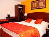 Comfort Hotel Cachan