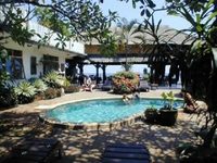 Villa Agung Beach Inn