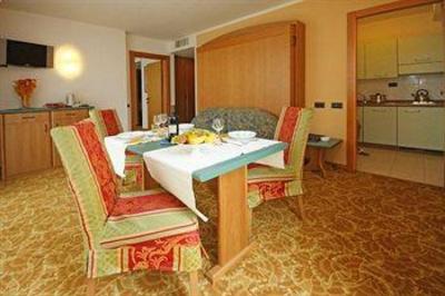 фото отеля Ambassador Suite Aparthotel