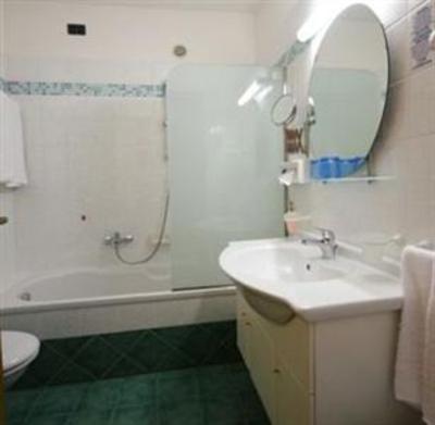 фото отеля Ambassador Suite Aparthotel