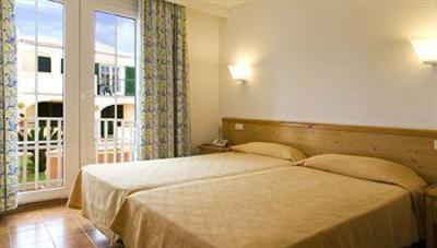 фото отеля Hi Binimar Apartamentos Menorca