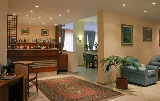 фото отеля Splendid Hotel Diano Marina