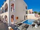 фото отеля Villa Anemone Bed & Breakfast Fira