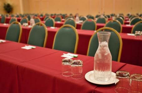 фото отеля Holiday Inn Lincoln - Downtown