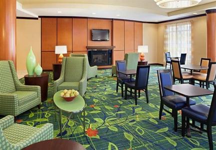 фото отеля Fairfield Inn & Suites Lewisburg