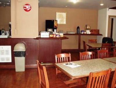 фото отеля Howard Johnson Hotel Port Alberni