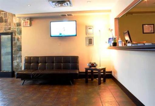 фото отеля Howard Johnson Hotel Port Alberni