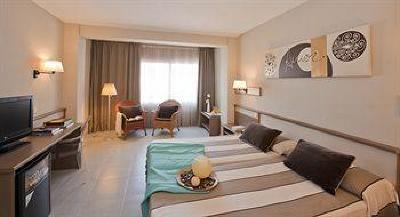 фото отеля Hotel Calipolis Sitges