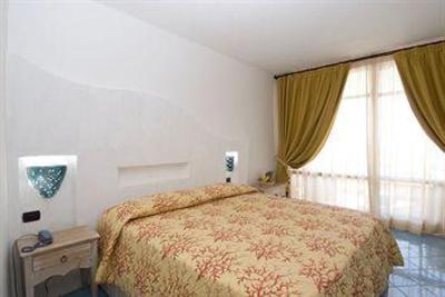 фото отеля Hotel Resort & SPA Baia Caddinas