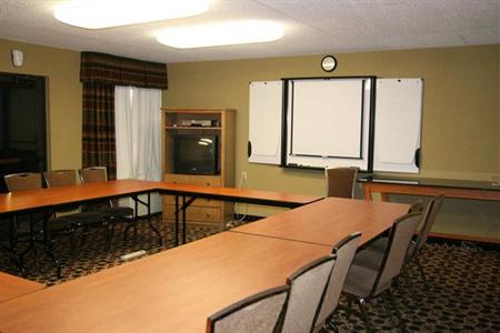 фото отеля Hampton Inn Detroit Northville