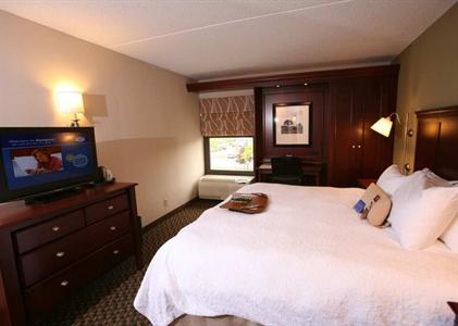 фото отеля Hampton Inn Detroit Northville