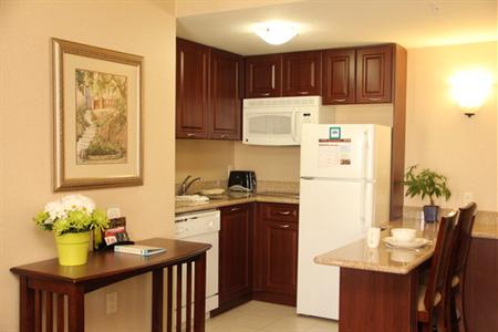 фото отеля Staybridge Suites London