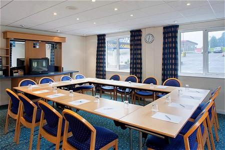 фото отеля Holiday Inn Express Canterbury