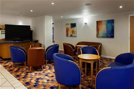 фото отеля Holiday Inn Express Canterbury