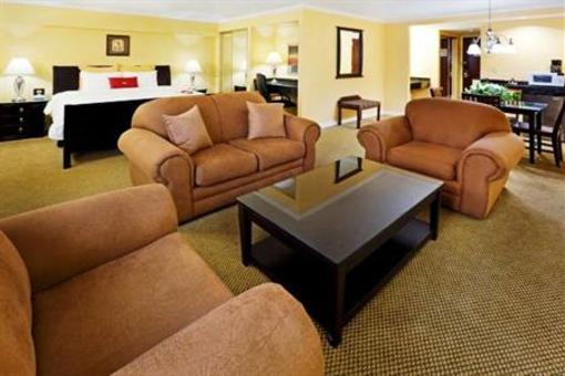 фото отеля Crowne Plaza Hotel Edison
