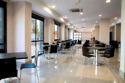 фото отеля Compostela Suites Apartments