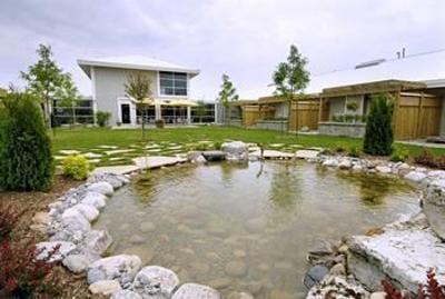 фото отеля Huff Estates Inn & Winery Bloomfield (Canada)
