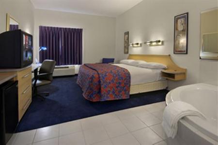фото отеля Red Roof Inn Panama City