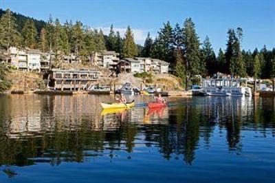 фото отеля Painted Boat Resort