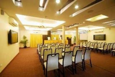 фото отеля Lily Sarovar Portico