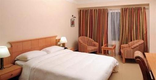 фото отеля Hotel Pearl Continental