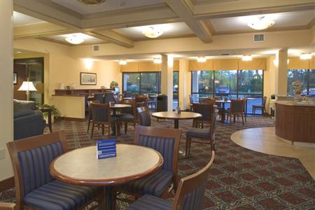 фото отеля Hampton Inn Rochester North