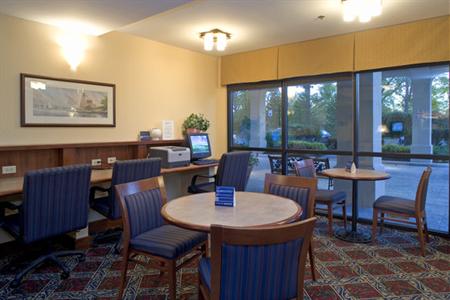 фото отеля Hampton Inn Rochester North