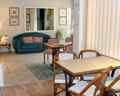 фото отеля Logis Garden Hotel
