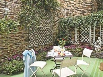 фото отеля Logis Garden Hotel