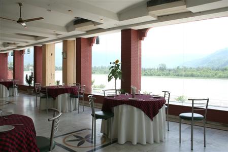 фото отеля Hotel Ganga Kinare