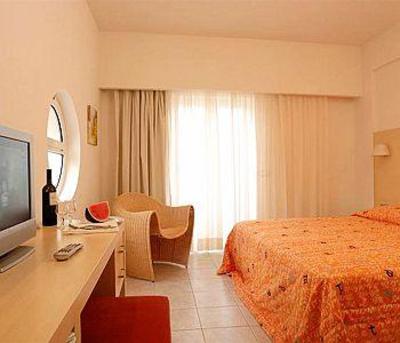 фото отеля High Beach Hotel