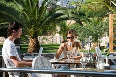 фото отеля High Beach Hotel