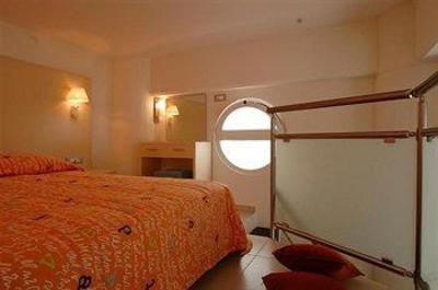 фото отеля High Beach Hotel