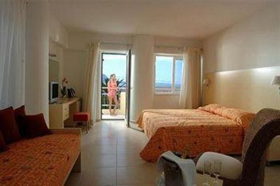 фото отеля High Beach Hotel