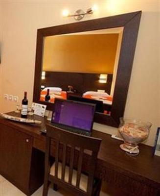 фото отеля Hotel Sofia Nea Alikarnassos