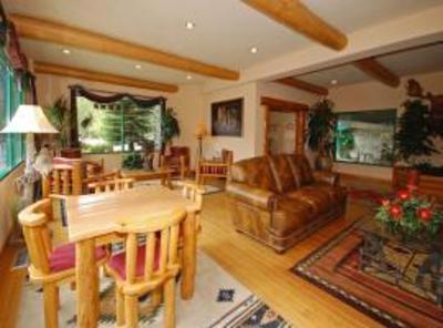 фото отеля BEST WESTERN PLUS Kentwood Lodge