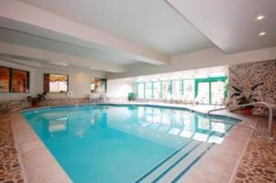 фото отеля BEST WESTERN PLUS Kentwood Lodge