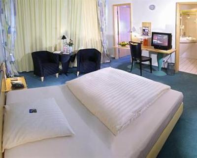 фото отеля Best Western Hotel Im Forum Mulheim