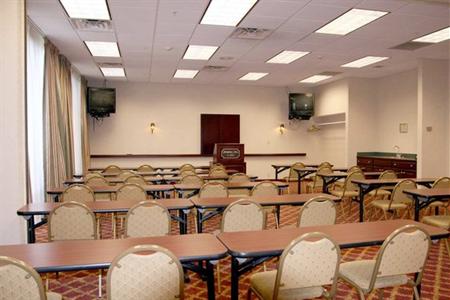 фото отеля Hampton Inn East Louisville (Kentucky)