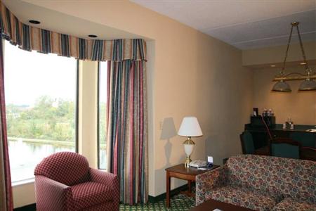 фото отеля Hampton Inn East Louisville (Kentucky)